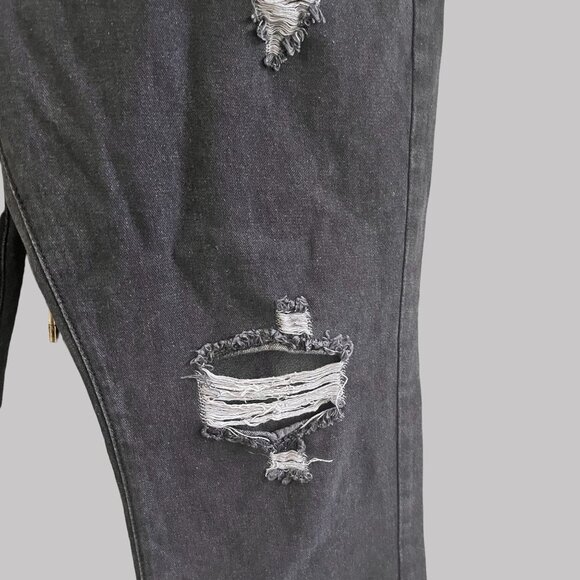 Coeur de Vague Jeans Womens XL Black Distressed Capri Style NWT - Picture 12 of 16